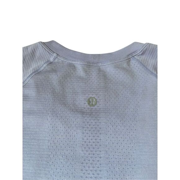 Lululemon Swiftly Tech Short Sleeve Shirt Size 8 Purple hip length - Picture 7 of 7